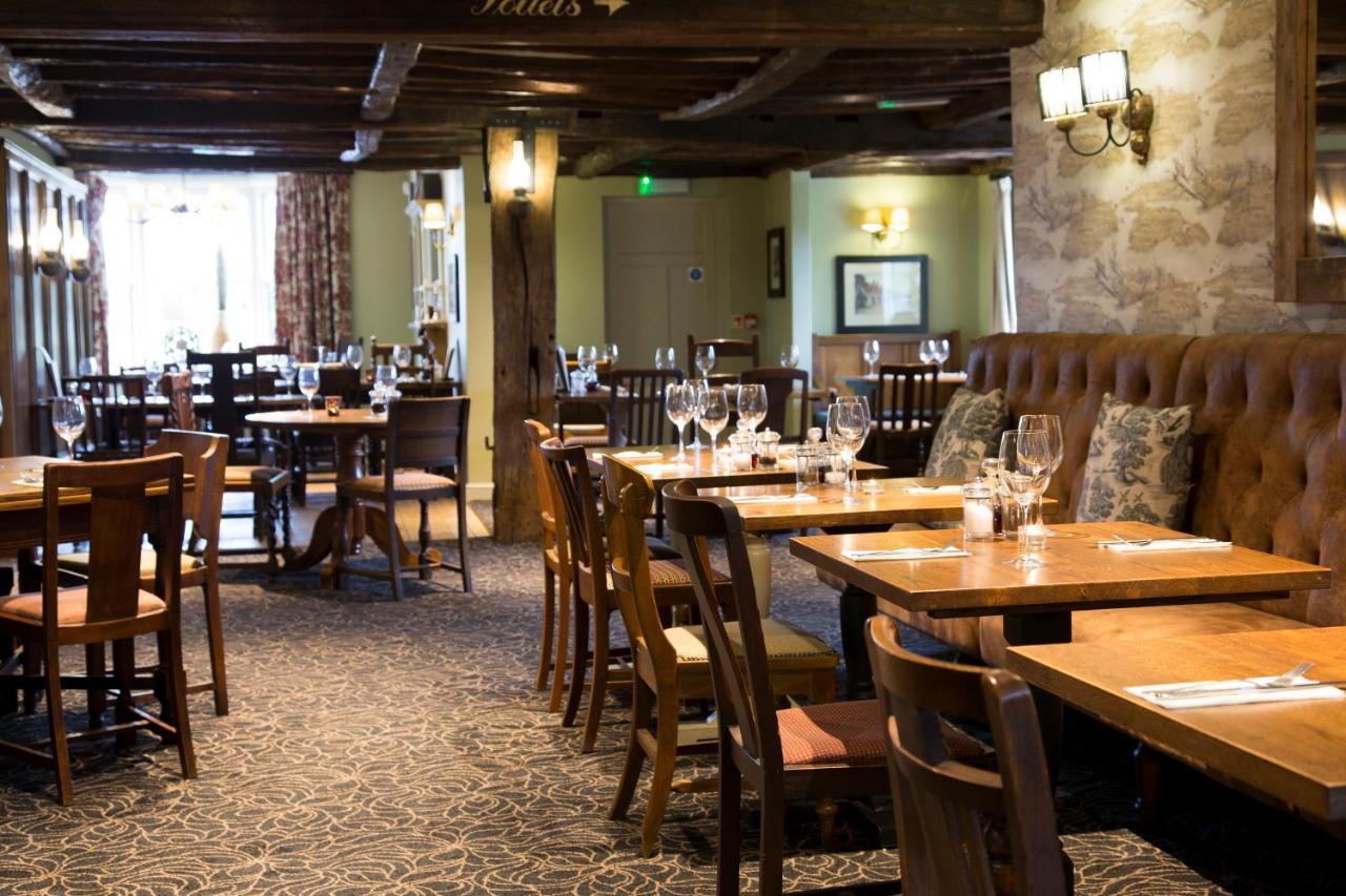 Hadley Bowling Green Inn درويْتويتش المظهر الخارجي الصورة