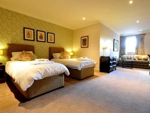 Hadley Bowling Green Inn درويْتويتش المظهر الخارجي الصورة
