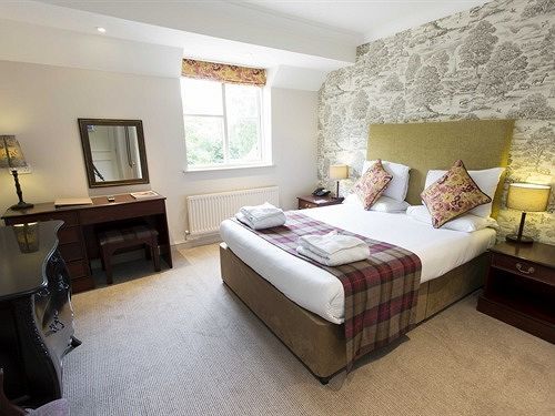 Hadley Bowling Green Inn درويْتويتش المظهر الخارجي الصورة
