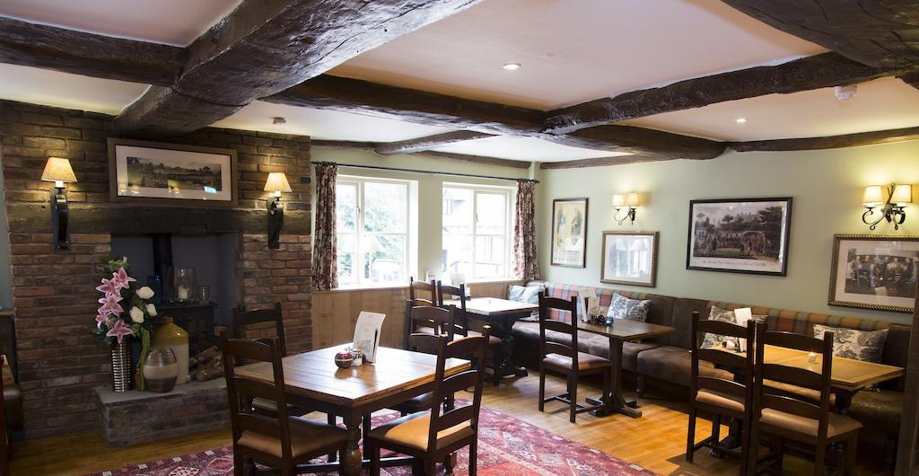 Hadley Bowling Green Inn درويْتويتش المظهر الخارجي الصورة